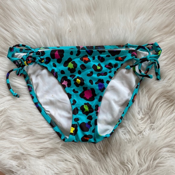 Victorias Secret leopard print swim bottom - Picture 1 of 4